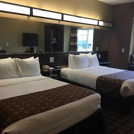 Microtel By Wyndham Perry National Fairground Area I-75 Room photo