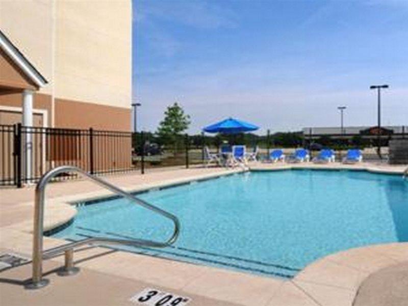 Microtel By Wyndham Perry National Fairground Area I-75 Exterior photo